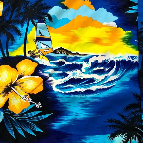 Hawaiian Shirt Kalena Fashions - Picture 5 of 8